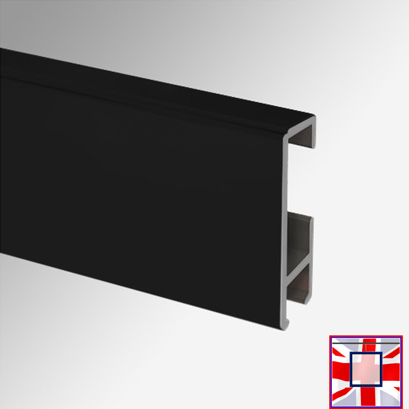 Solution for Rug Hanging with Clip Rail